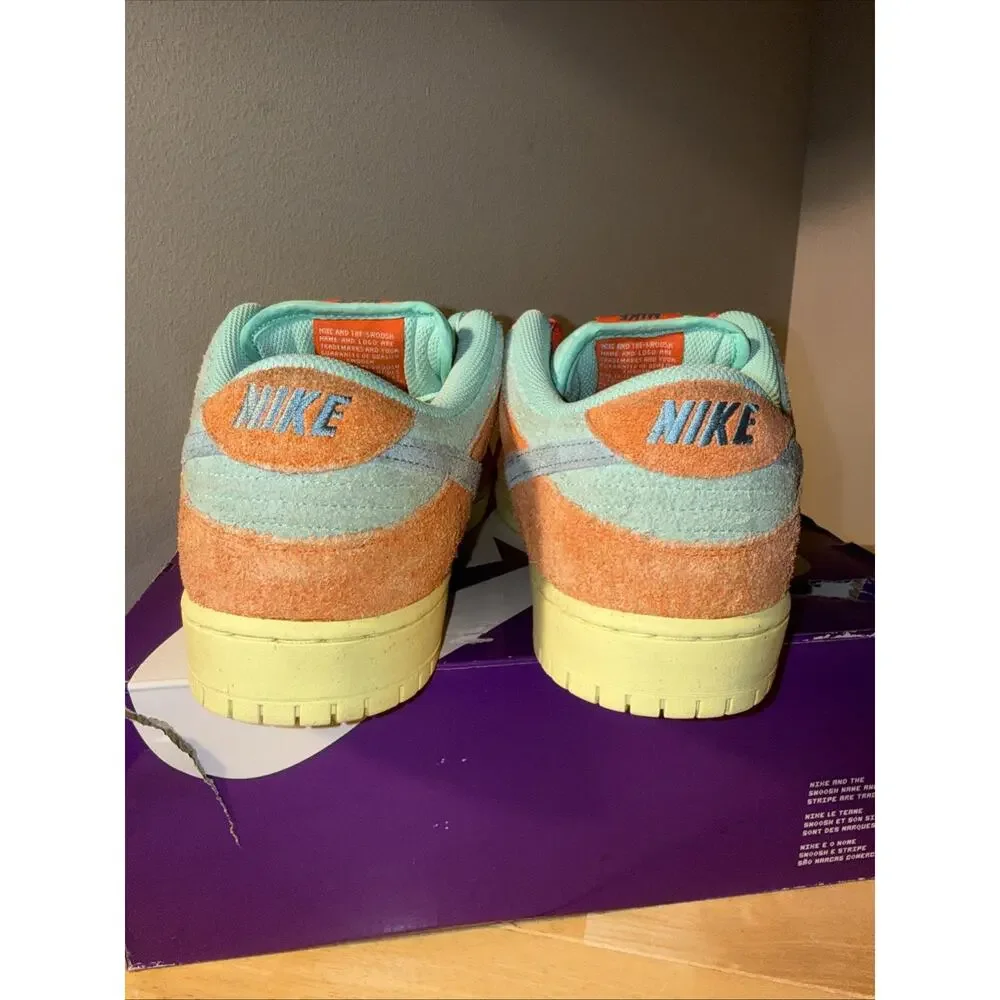 Nike SB Dunk Low Orange Emerald Rise Size 12 Preowned OG BOX